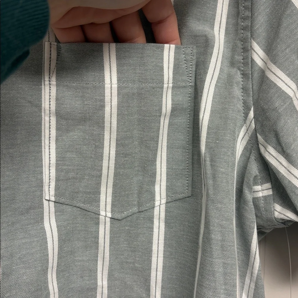 NWT Sonoma Button Down Shirt - Picture 4 of 10